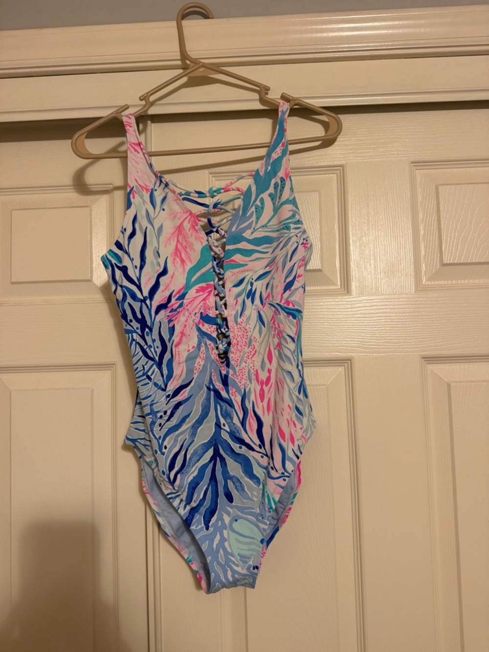 Lilly Pulitzer Womens Swimsuit Isle Lattice One Piece Colorful Coral Print